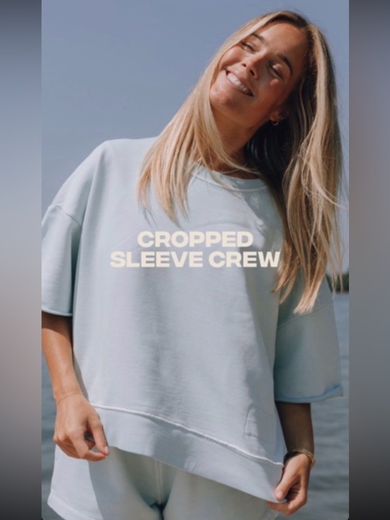 Daily Drills Tops - Daily Drills Cropped Sleeve Crew - Lake Day M/L